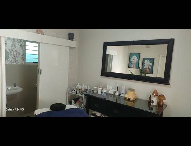 BUSINESS PROPERTY TO RENT IN LA LUCIA